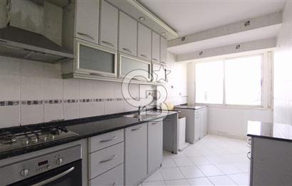 Karşıyaka Bostanlı Merkezi Konumlu Satılık 3+1 100 M² Daire