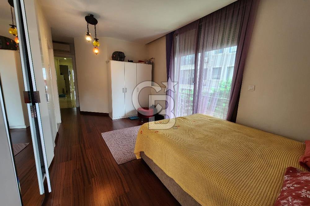 Satılık Daire 3+1 Erenköy 135 m2 Brüt Çift Banyolu Vatandaşlığa Uygun