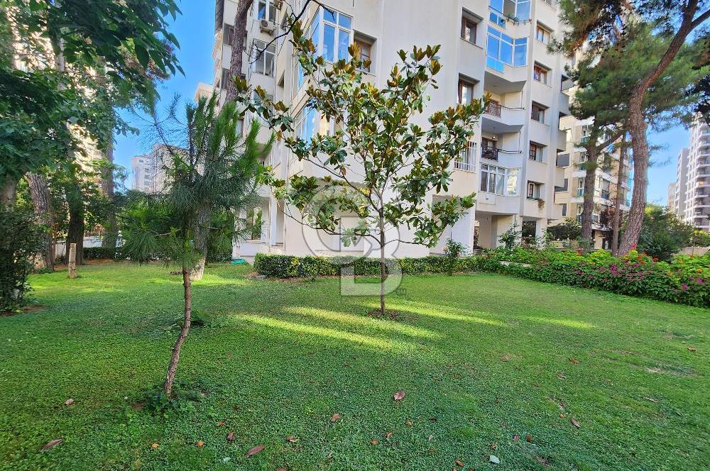 Kiralık Daire 3+1 Kaşeneler sokağında  170 M2 NET