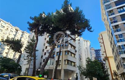 Kiralık Daire 3+1 Kaşeneler sokağında  170 M2 NET