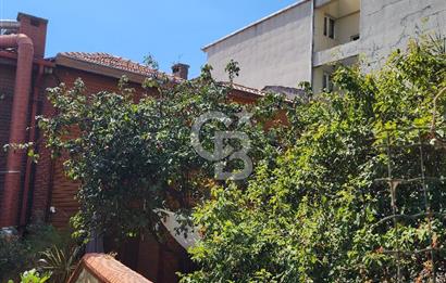 KİRALIK KÖŞK 2+1 KADİKÖY BALEDİYE ARKASINDA ÖZEL BAHÇESI 