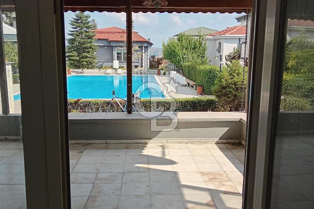 B.ÇEKMECE EKİNOBA da NEZİH BİR SİTEDE KEYİFLİ SATILIK VİLLA***