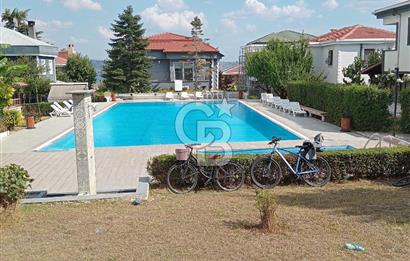 B.ÇEKMECE EKİNOBA da NEZİH BİR SİTEDE KEYİFLİ SATILIK VİLLA***