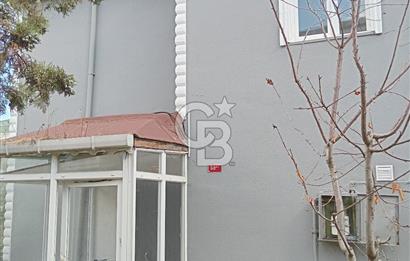 B.ÇEKMECE EKİNOBA da NEZİH BİR SİTEDE KEYİFLİ SATILIK VİLLA***