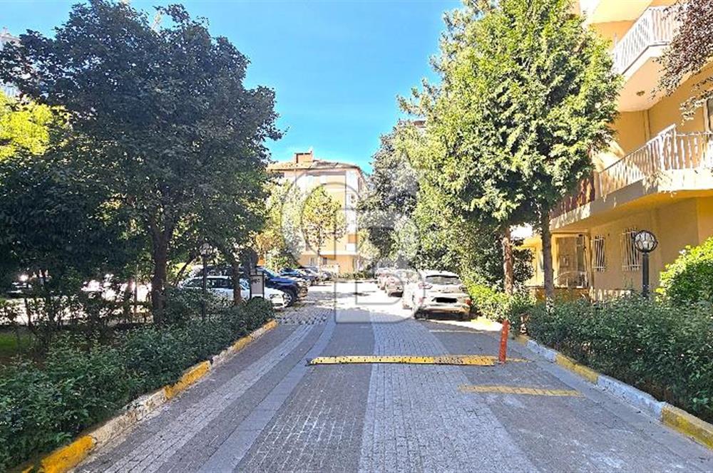 SARIYER İSTİNYE BOĞAZİÇİ SİTESİ B BLOKLAR SATILIK 3+1 DAİRE  FIRSATI