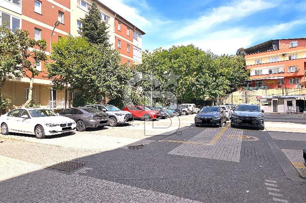 SARIYER İSTİNYE BOĞAZİÇİ SİTESİ B BLOKLAR SATILIK 3+1 DAİRE  FIRSATI