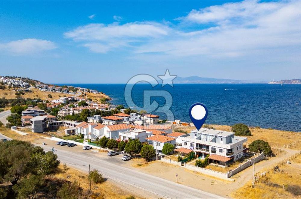 Yeni Foça Cumhuriyet Mh.3+1 Deniz Manzaralı Satılık Villa