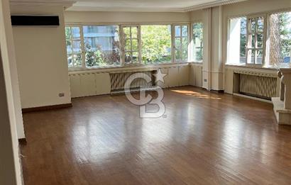 Kiralık Daire 3+1 Kaşeneler sokağında  170 M2 NET