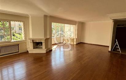 Kiralık Daire 3+1 Kaşeneler sokağında  170 M2 NET