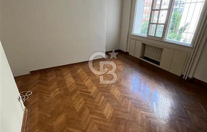 Kiralık Daire 3+1 Kaşeneler sokağında  170 M2 NET