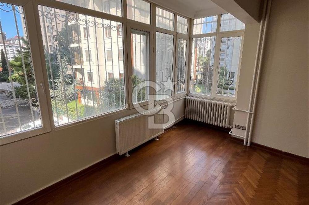 Kiralık Daire 3+1 Kaşeneler sokağında  170 M2 NET