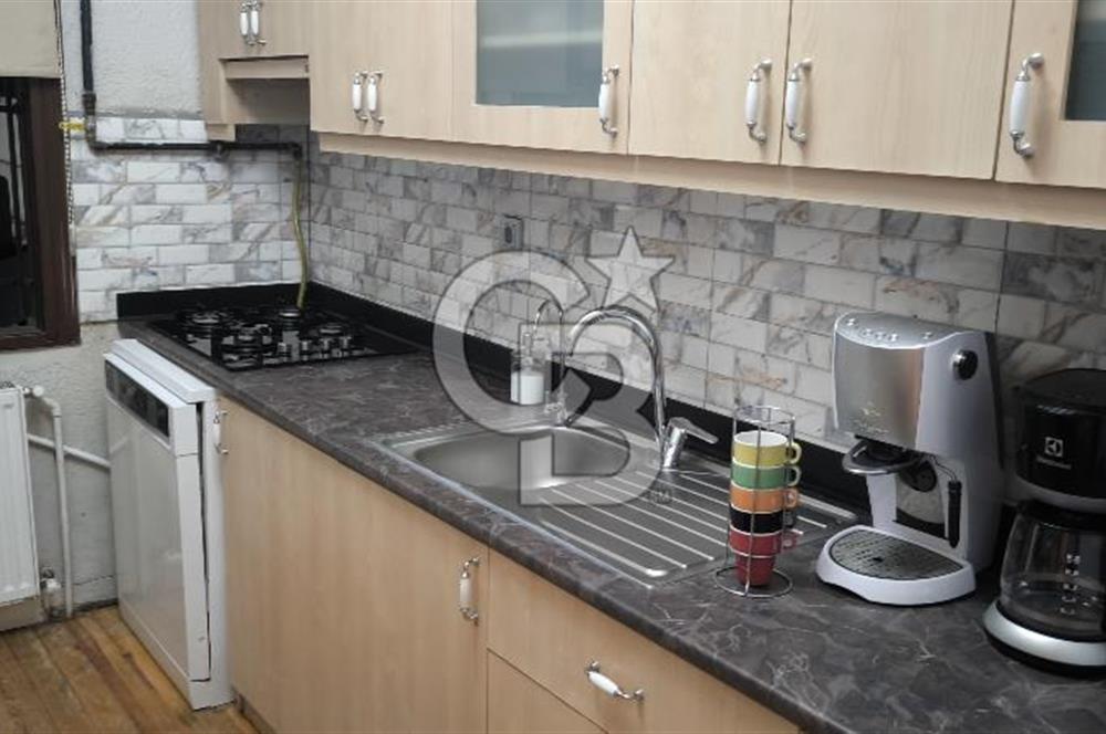 KİRALIK KÖŞK 2+1 KADİKÖY BALEDİYE ARKASINDA ÖZEL BAHÇESI 