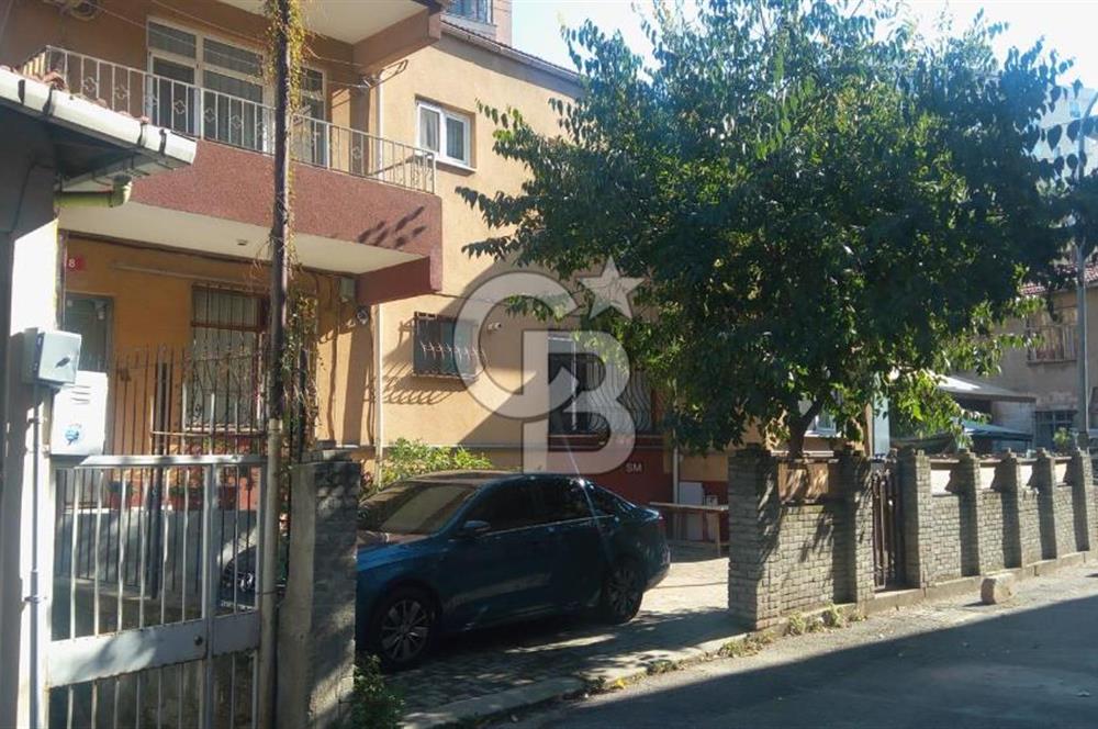 Satılık Bina Eğitim Semtinde Kadiköy 315m2 Net 2 Katlı Müstakil