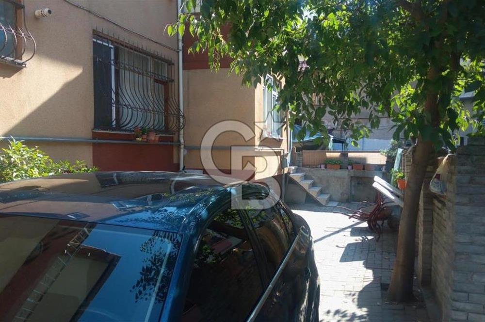 Satılık Bina Eğitim Semtinde Kadiköy 315m2 Net 2 Katlı Müstakil