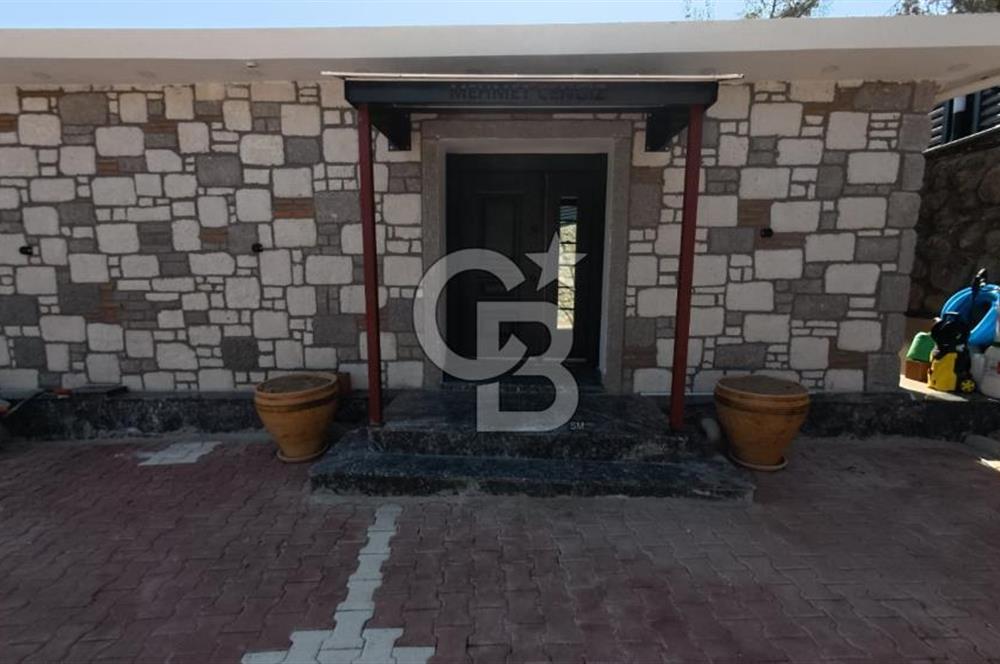 MENEMEN GÖRECE DE ÖZEL HAVUZLU LÜKS VİLLA 