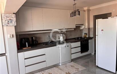 KARŞIYAKA YENİ GİRNE CADDE ÜZERİ SATILIK 3+1
