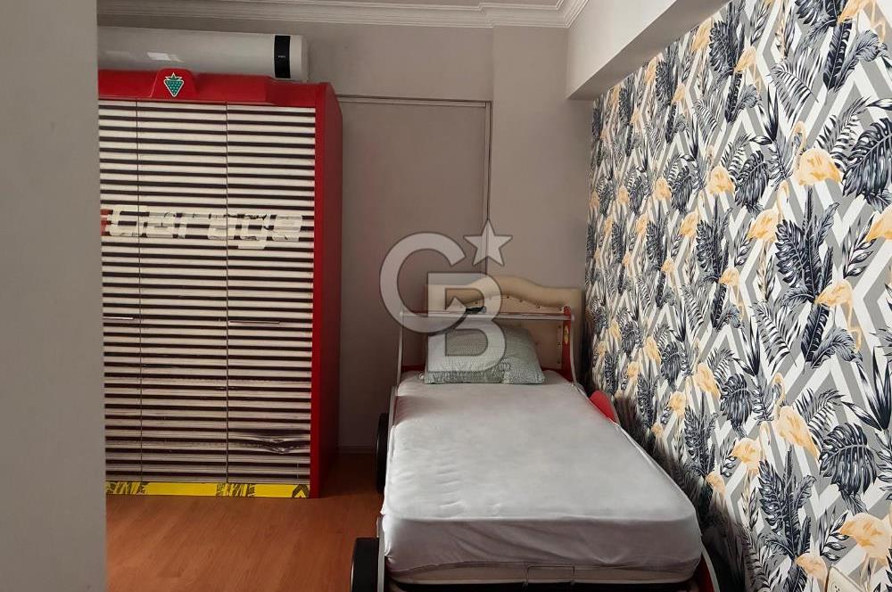 KARŞIYAKA YENİ GİRNE CADDE ÜZERİ SATILIK 3+1