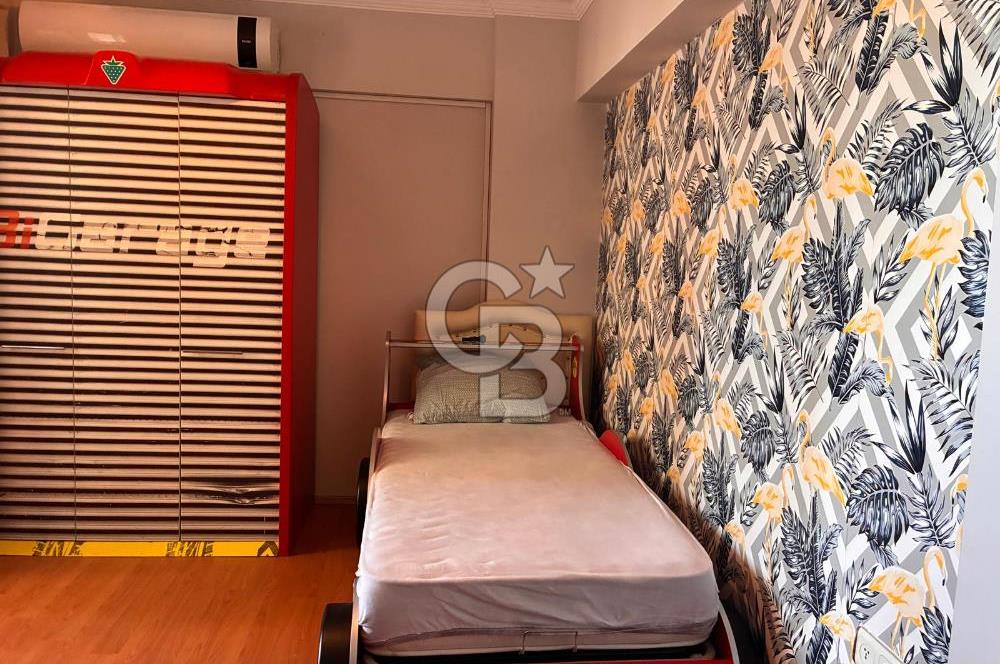 KARŞIYAKA YENİ GİRNE CADDE ÜZERİ SATILIK 3+1