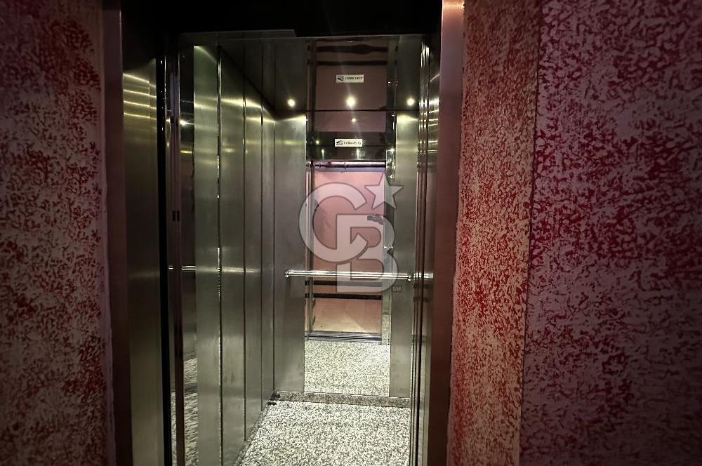 KARŞIYAKA ÖRNEKKÖYDE KİRALIK 2+1 DAİRE