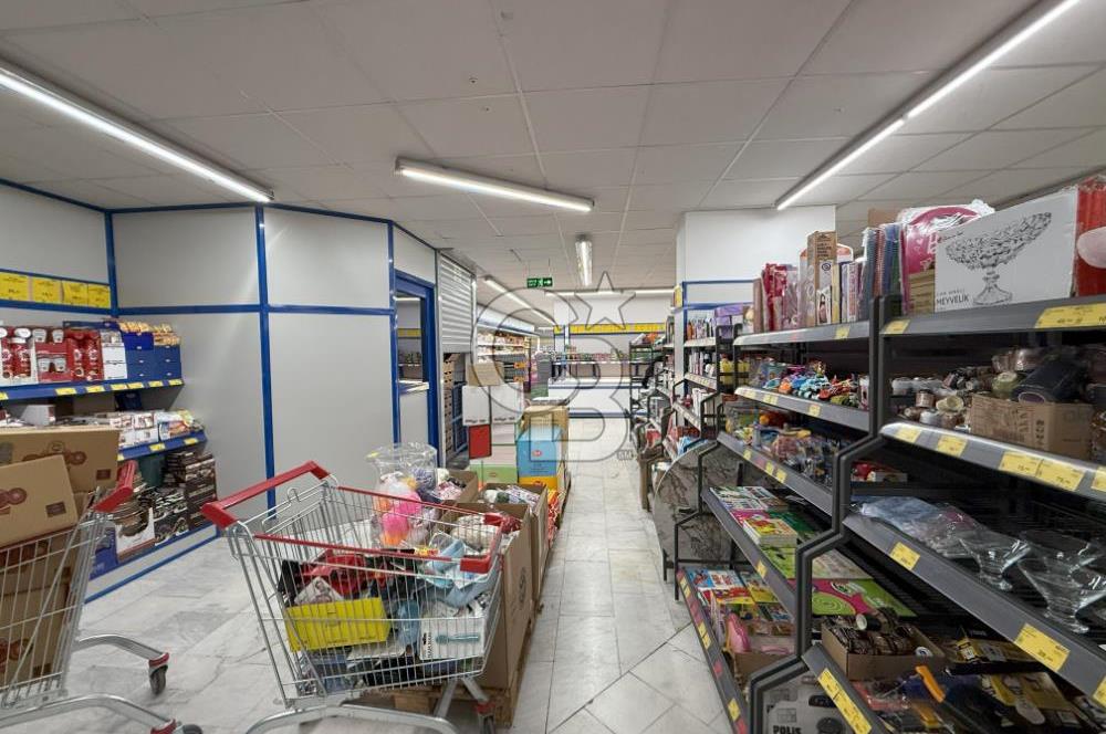 İzmir Narlıdere'de Satılık Ticari Mülk / Kurumsal Kiracılı / Yeni Bina