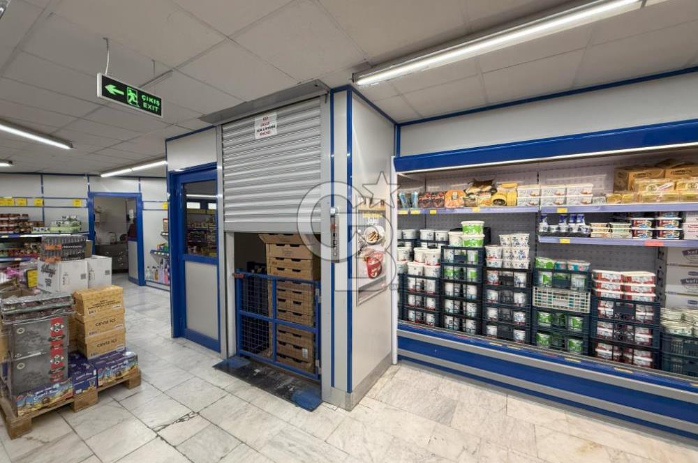 İzmir Narlıdere'de Satılık Ticari Mülk / Kurumsal Kiracılı / Yeni Bina