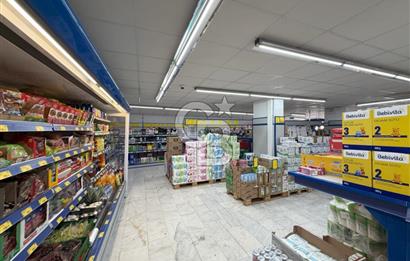 İzmir Narlıdere'de Satılık Ticari Mülk / Kurumsal Kiracılı / Yeni Bina
