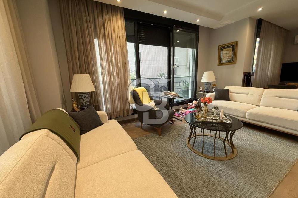 CADDEBOSTAN SAHİL MİGROS KARŞISINDA İŞYERİNE UYGUN 2+1