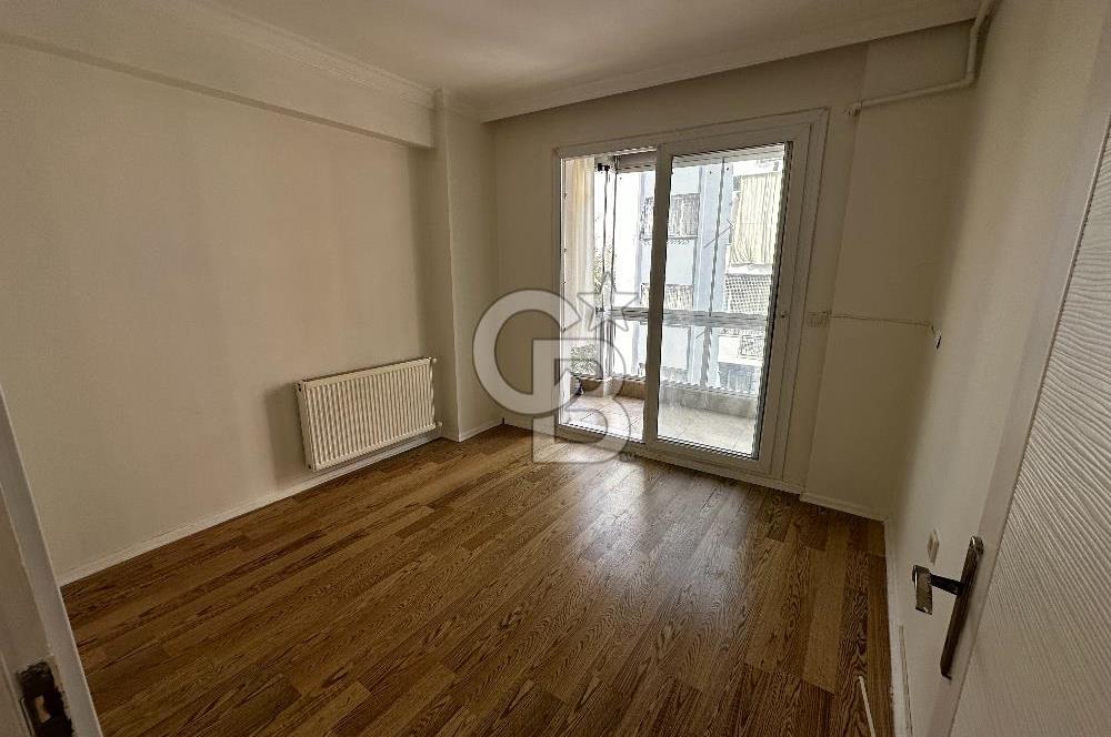 KARŞIYAKA ÖRNEKKÖYDE KİRALIK 2+1 DAİRE