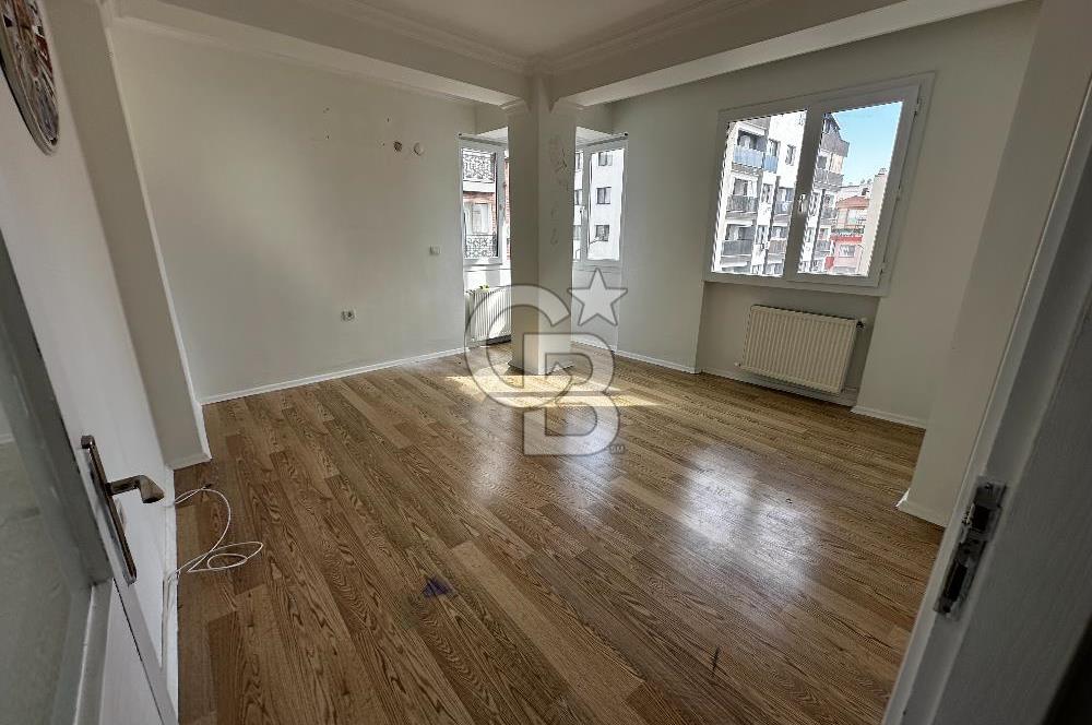 KARŞIYAKA ÖRNEKKÖYDE KİRALIK 2+1 DAİRE