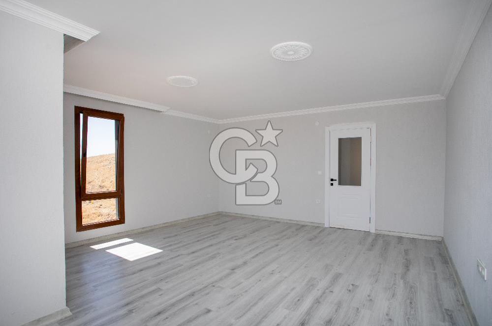 Foça Bağarası Kazım Dirik Mah. 2+2 Dubleks Daire