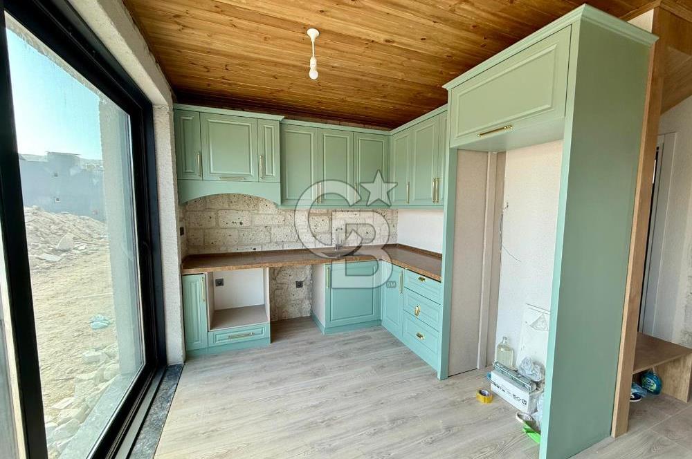 İzmir Urla Balıklıova Çınar Konaklarında Satılık Villa