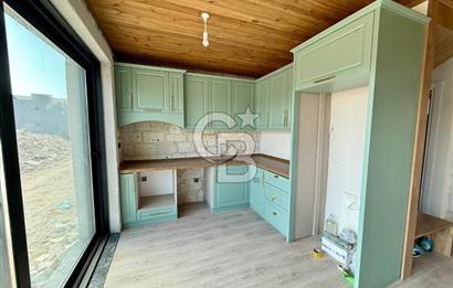 İzmir Urla Balıklıova Çınar Konaklarında Satılık Villa