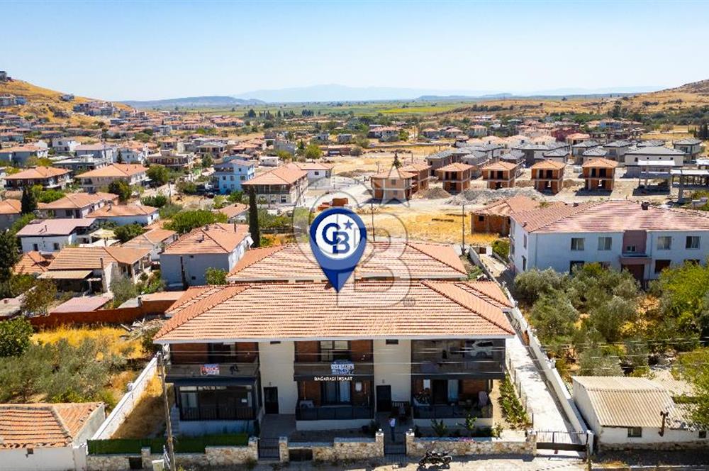 Foça Yenibağarası'nda Satılık 2+1 Daire