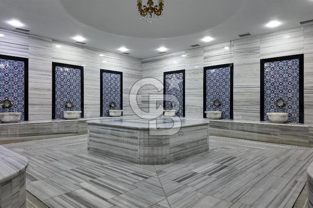 Granada Sitesinde Havuz ve Park Manzaralı Satılık 3+1 Daire
