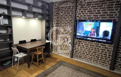 KİRALIK KÖŞK 2+1 KADİKÖY BALEDİYE ARKASINDA ÖZEL BAHÇESI 