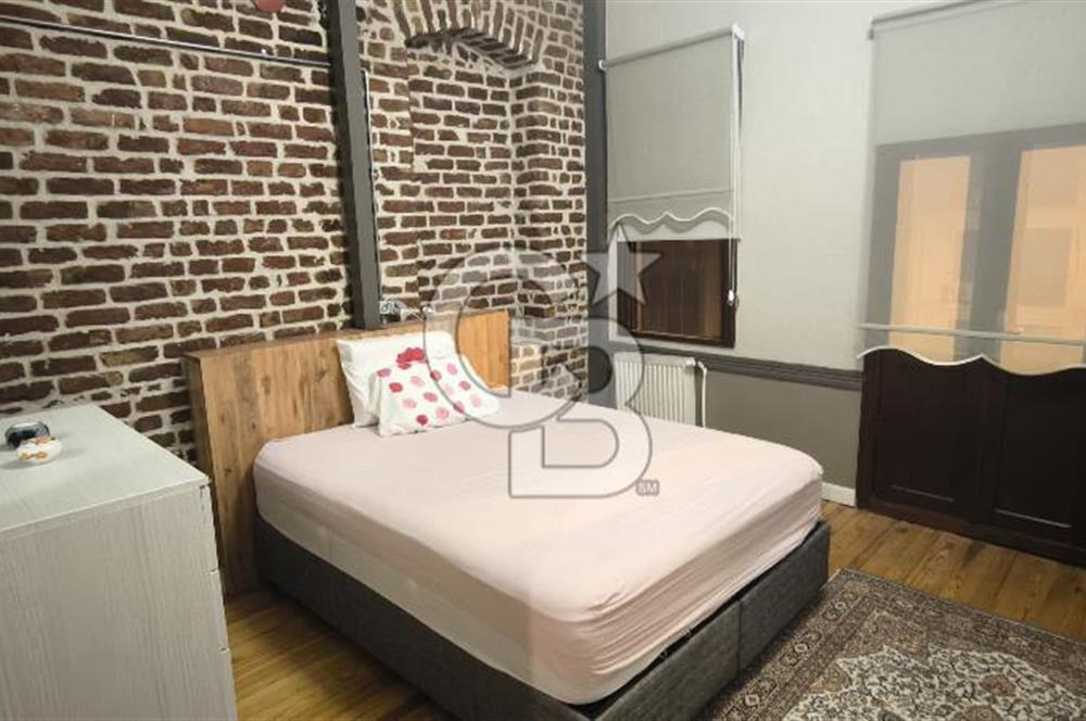 KİRALIK KÖŞK 2+1 KADİKÖY BALEDİYE ARKASINDA ÖZEL BAHÇESI 