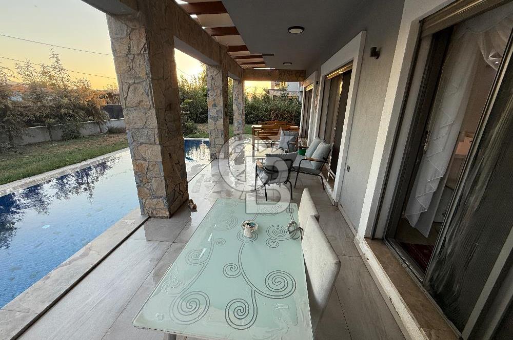 Muğla Ortaköy’de Satılık 4+1 Villa