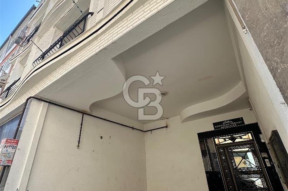 Çiğli Yenimahalle de teraslı 4 + 1 dubleks kiralık