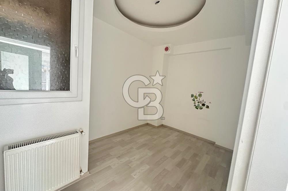 Çiğli Yenimahalle de teraslı 4 + 1 dubleks kiralık