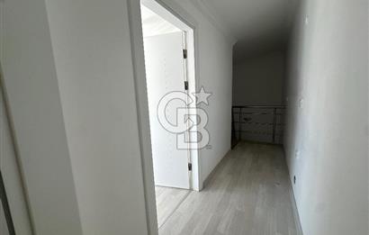 Çiğli Yenimahalle de teraslı 4 + 1 dubleks kiralık
