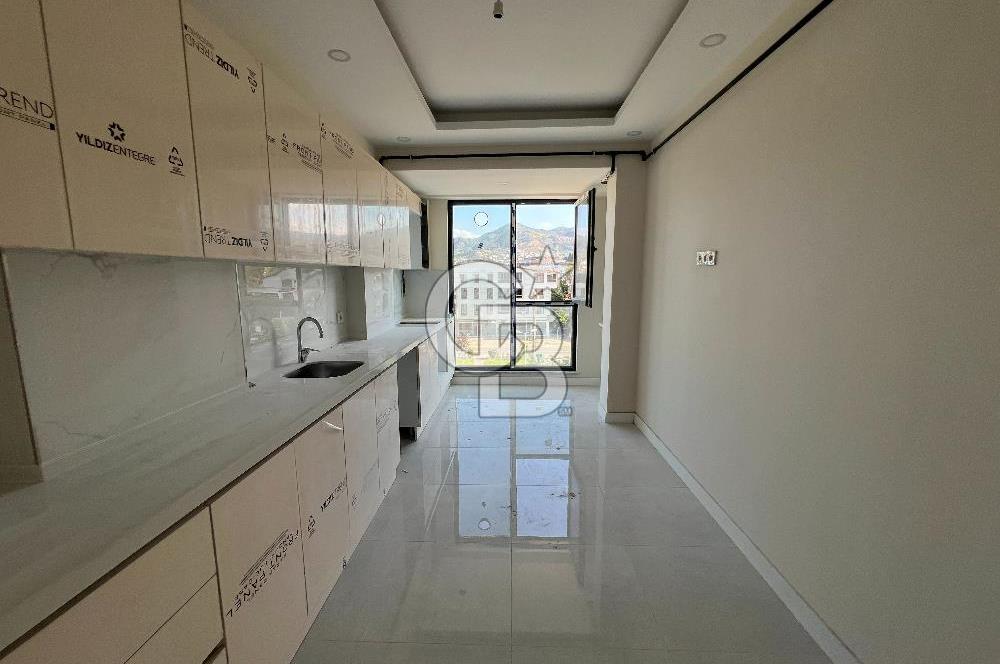 BAŞİSKELE'DE ARA KAT MANZARALI 3+1 SATILIK SIFIR DAİRE