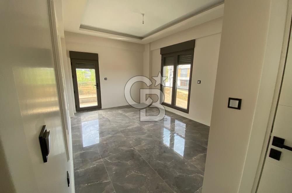 YALOVA KADIKÖY TRİBLEX VİLLA SATILIK