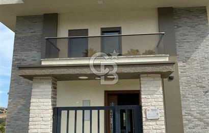 YALOVA KADIKÖY TRİBLEX VİLLA SATILIK