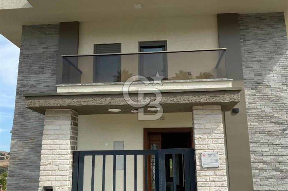 YALOVA KADIKÖY TRİBLEX VİLLA SATILIK