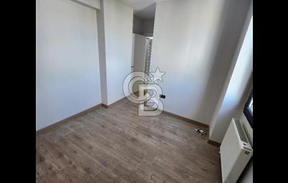 1272175947 KADIKÖY MERDİVENKÖY'DE KİRALIK 2+1 SIFIR DAİRE 