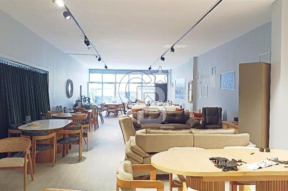 MODOKO'YA KOMŞU KONUMDA KİRALIK 900 M2 DÜKKAN