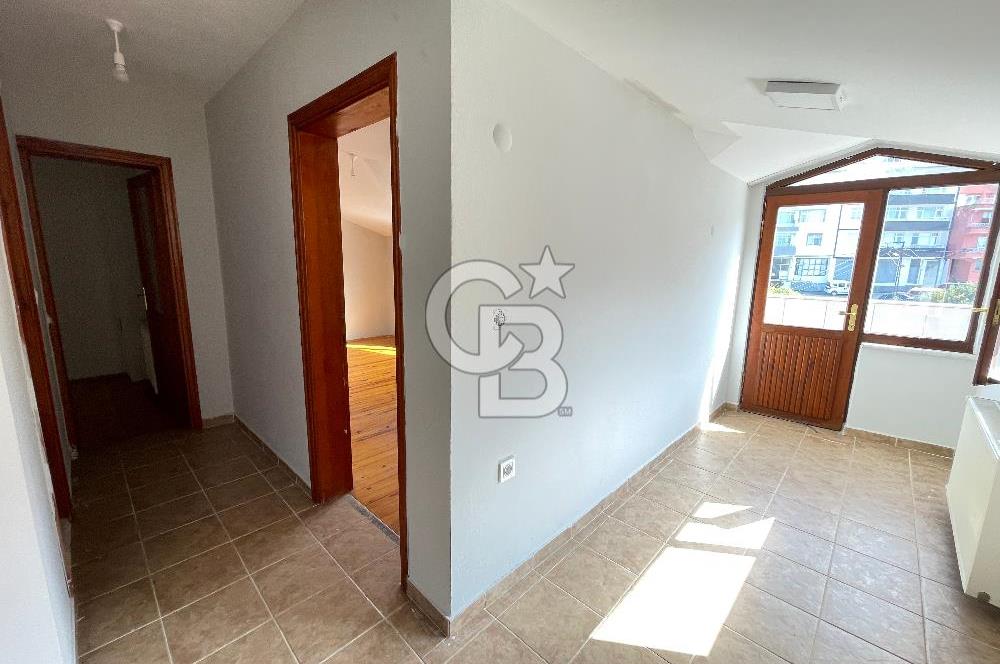 TANJANT YOLU ÜZERİ MEYDANA YÜRÜME MESAFESİ KİRALIK DUBLEX DAİRE