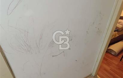 ÇİĞLİ MERKEZDE 3+1 EŞYALI FERAH ARAKAT DAİRE