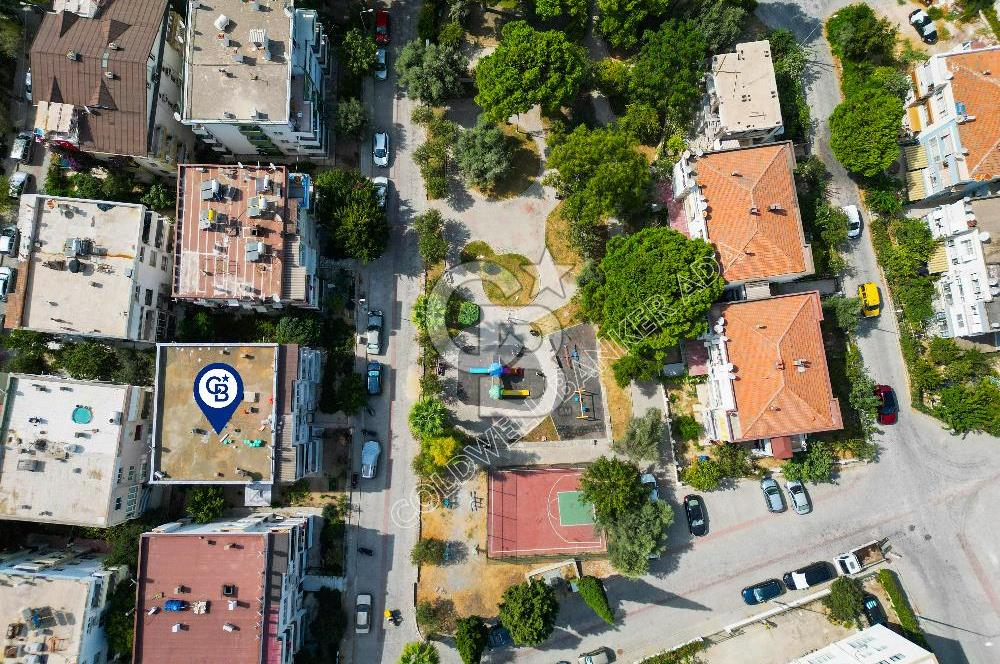 Kuşadası Marina ve Gözde Hastanesi Yakını Eşyalı Satılık 2+1 Daire
