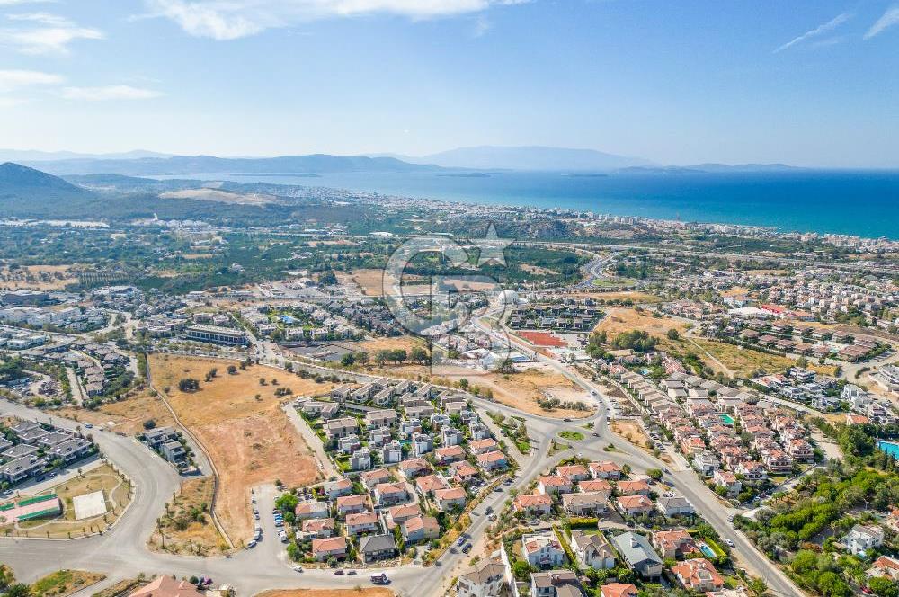 GÜZELBAHÇE KAHRAMANDERE KOLEJLER BÖLGESİNDE SATILIK VİLLA